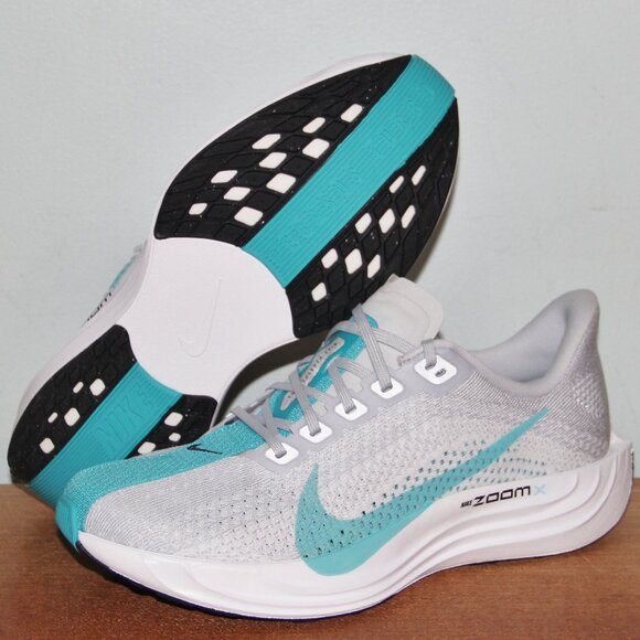 Nike Pegasus Plus Running Men 7 Women 8.5 Pure Platinum Dusty Cactus main image 3